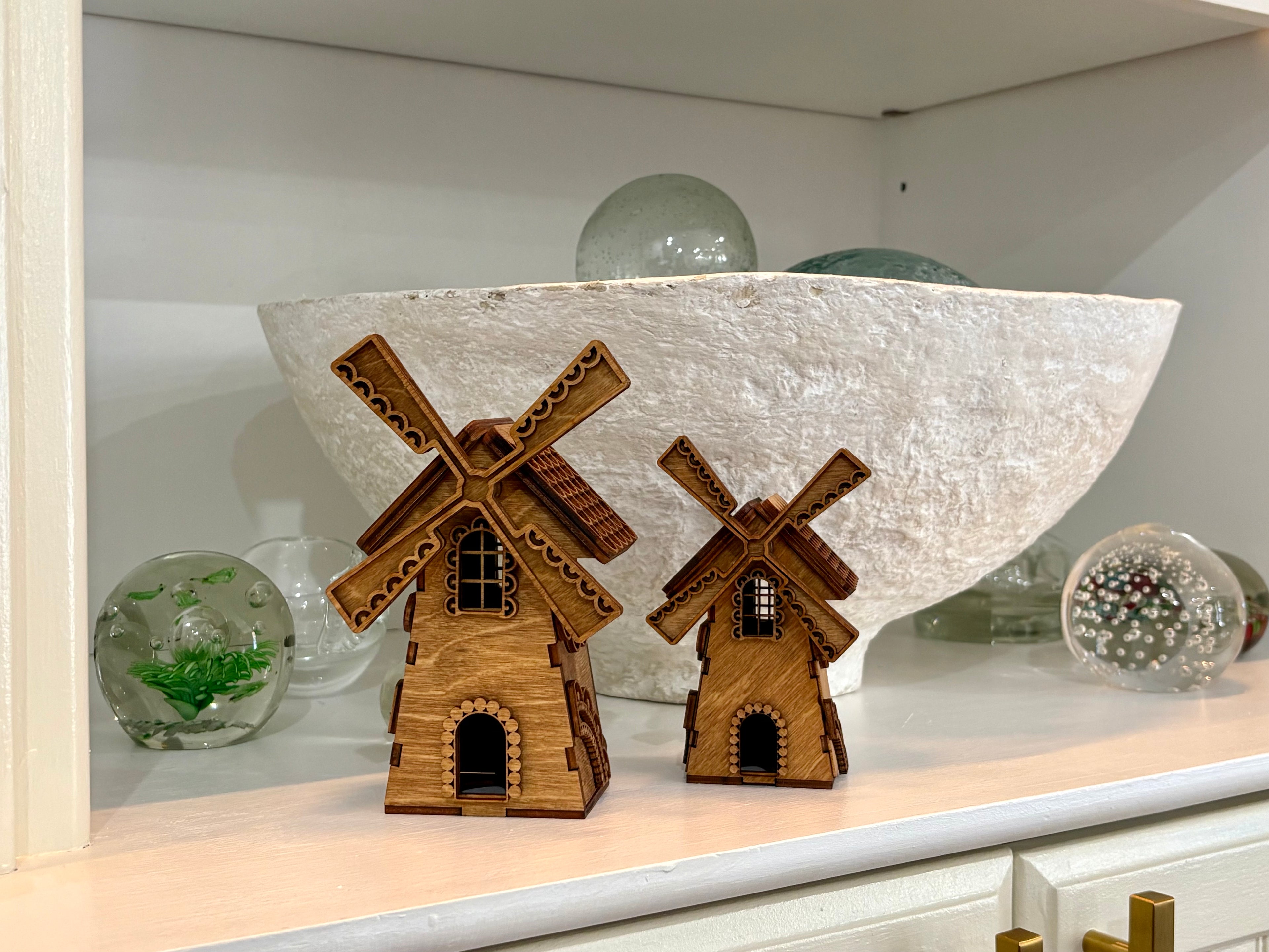 Rustic Village House - Windmill