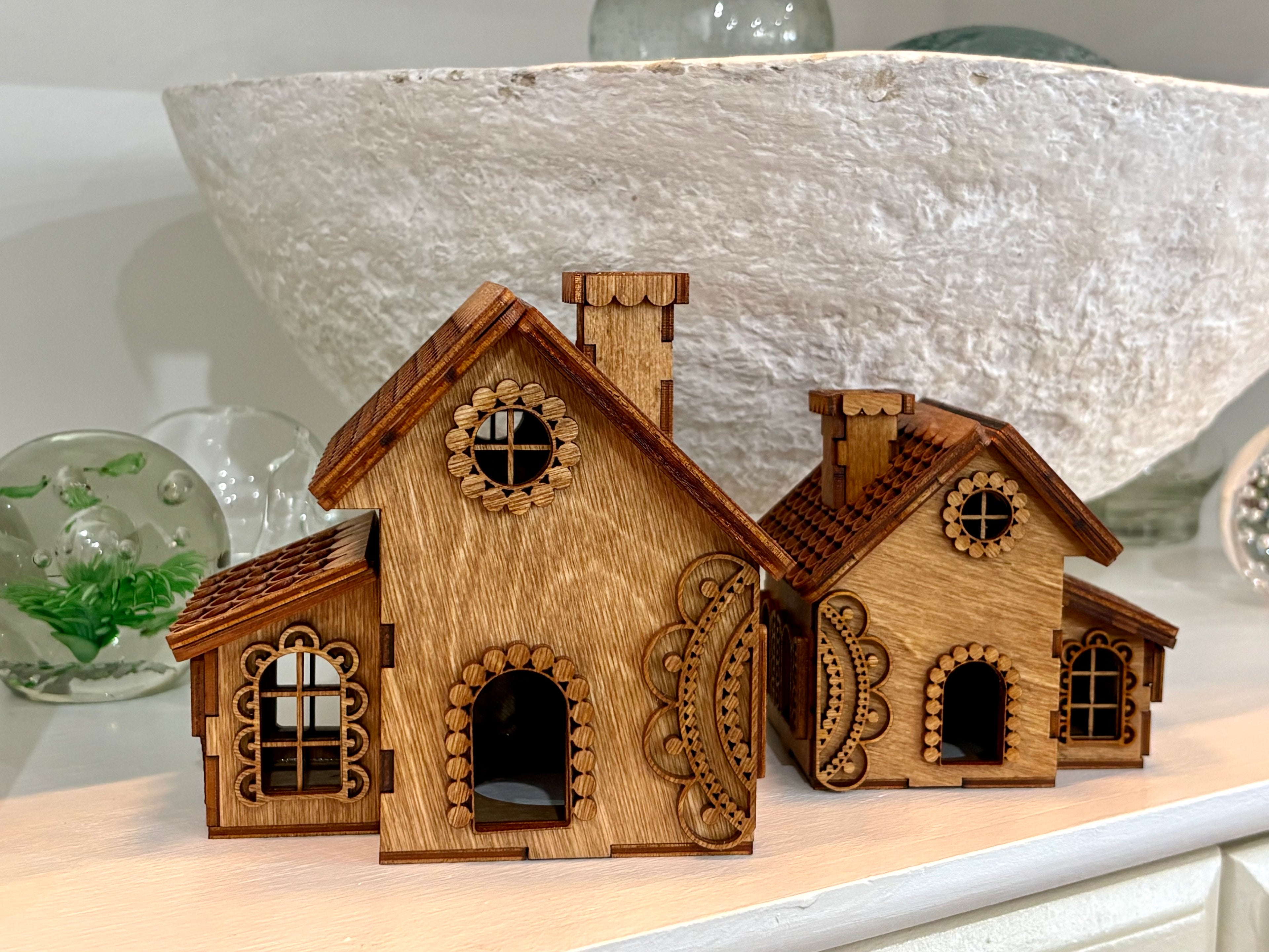 Rustic Village House - Cottage