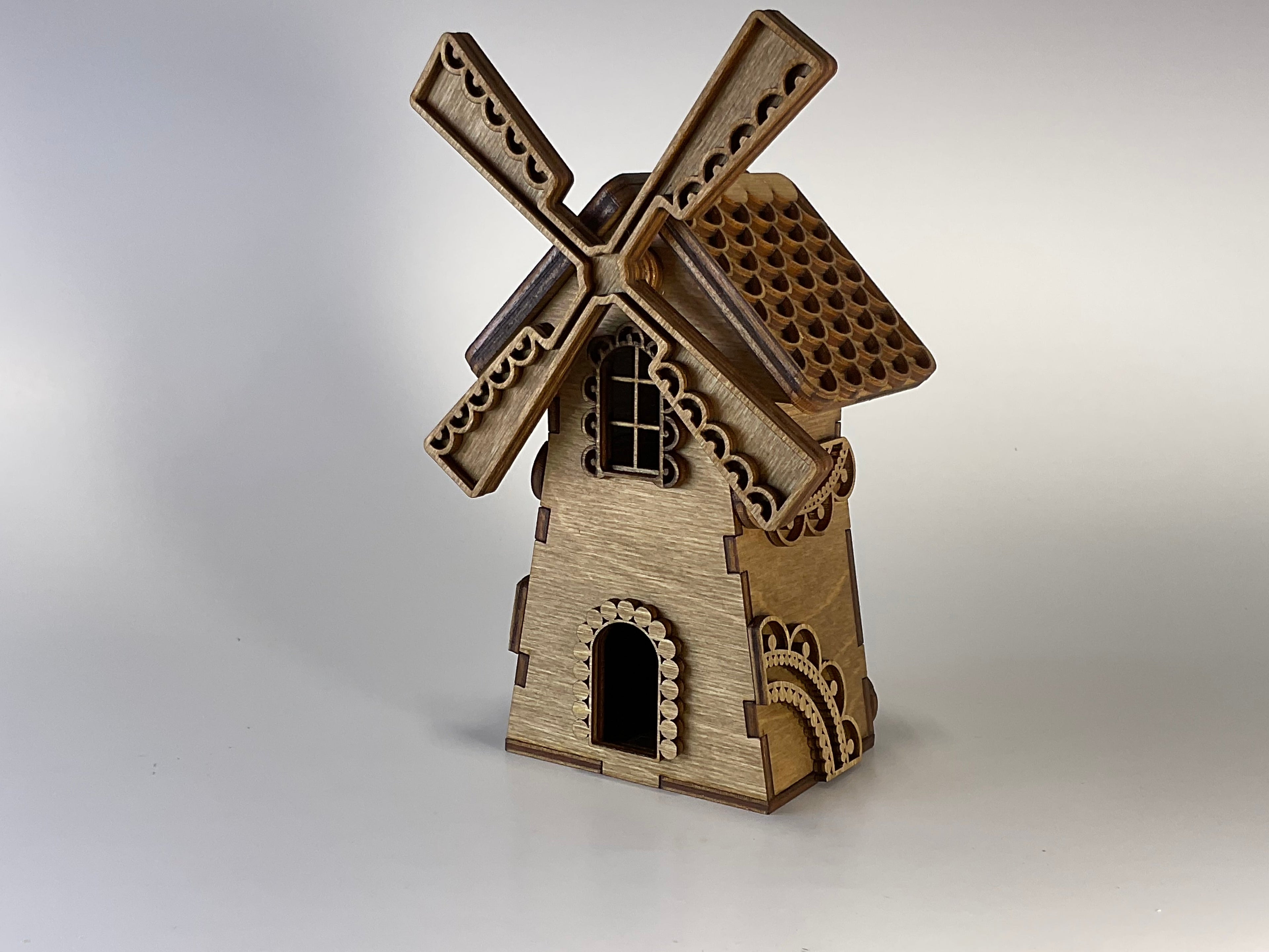 Rustic Village House - Windmill